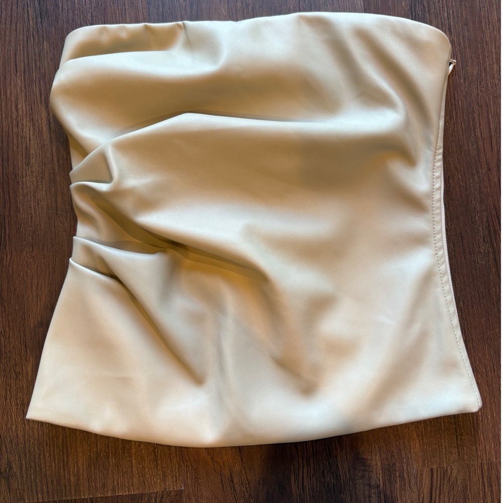 ♾️White Fox Boutique Cream Leather Tube Top XS NWT Going Out Concert Bustier♾️